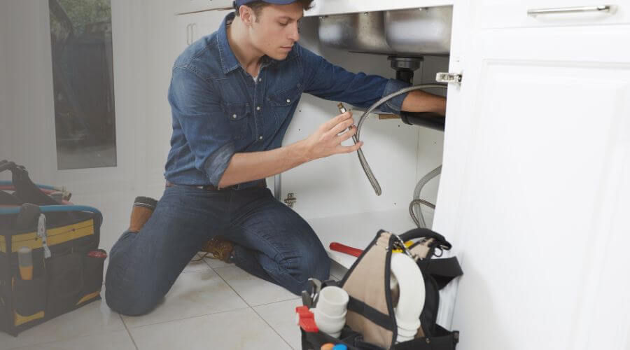 Local tankless water heater installation in Galena, IL